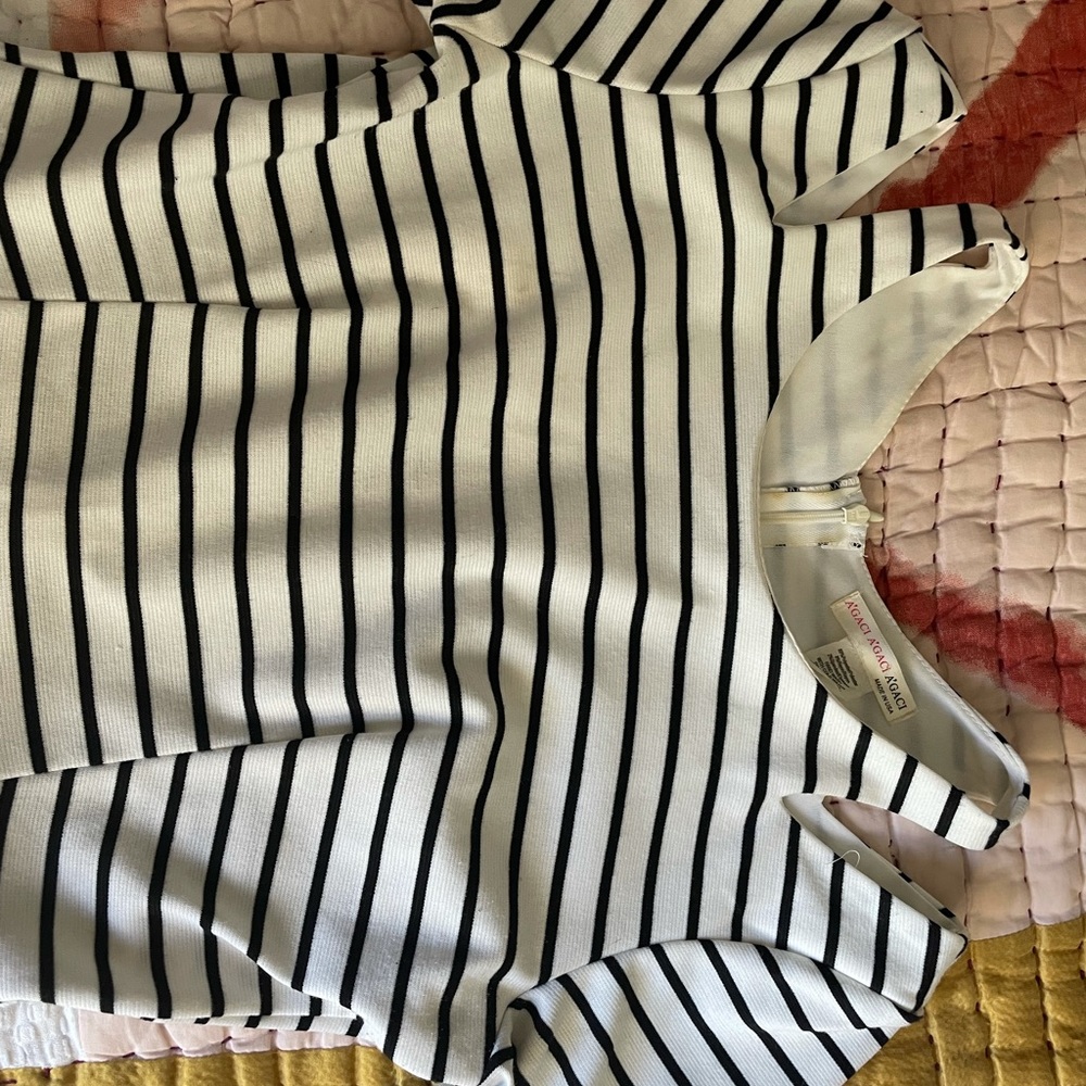 Black & white stripped dress with shoulder cutout